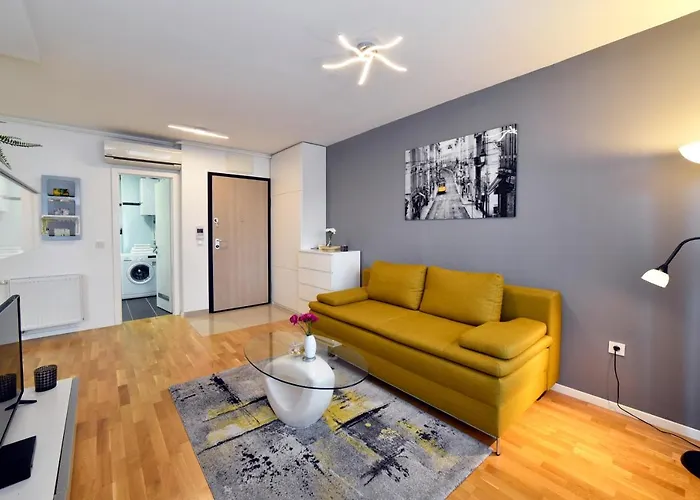 First Class Apartment, Free Parking