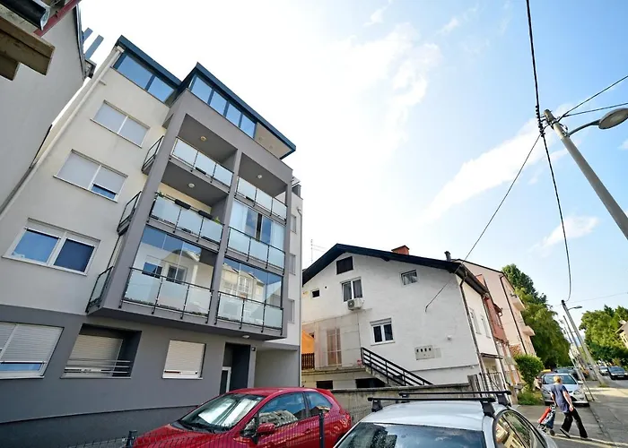 First Class Apartment, Free Parking